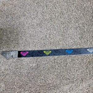 Roxy belt
